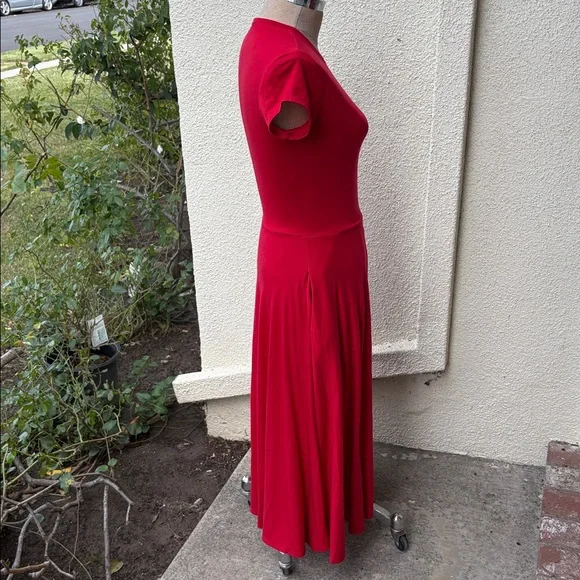Reformation gorgeous red stretchy dress with great deep pockets - Picture 3 of 10